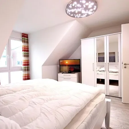 Merlin 3 Waldstr 20 H *